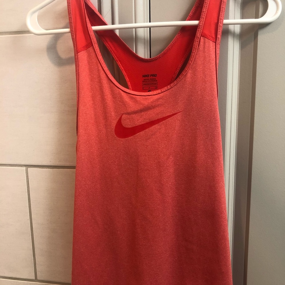 Nike Women’s Tank